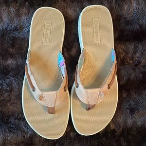 Brand New Sperry Nude Sandals